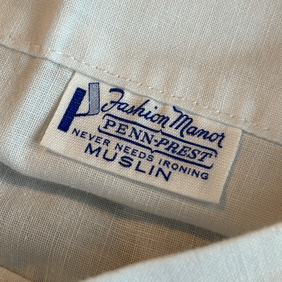 VINTAGE SET OF 2 1971 PEANUTS PILLOWCASES - SNOOPY & LINUS - Picture 7 of 8